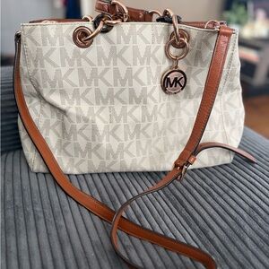 Michael Kors Beige and Tan Shoulder Bag